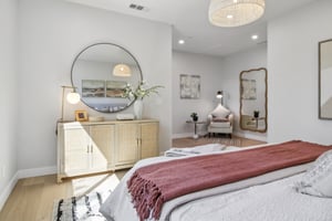 Lenray Ave-S0710-094.jpg