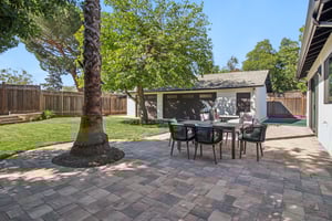 Lenray Ave-S0710-101.jpg