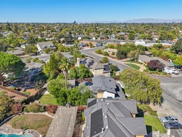 Lenray Ave-S0710-113.jpg