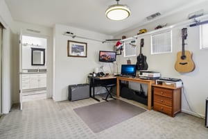 Rebecca Dr-3005-027.jpg