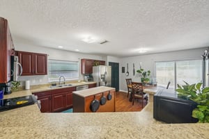 Blossom Bayou Cir-S2103-023.jpg