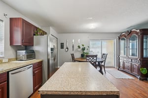 Blossom Bayou Cir-S2103-026.jpg