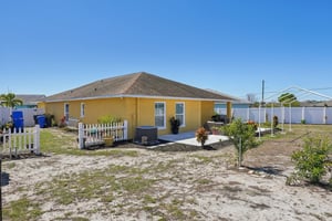 Blossom Bayou Cir-S2103-051.jpg