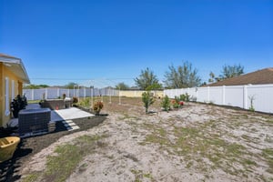 Blossom Bayou Cir-S2103-053.jpg