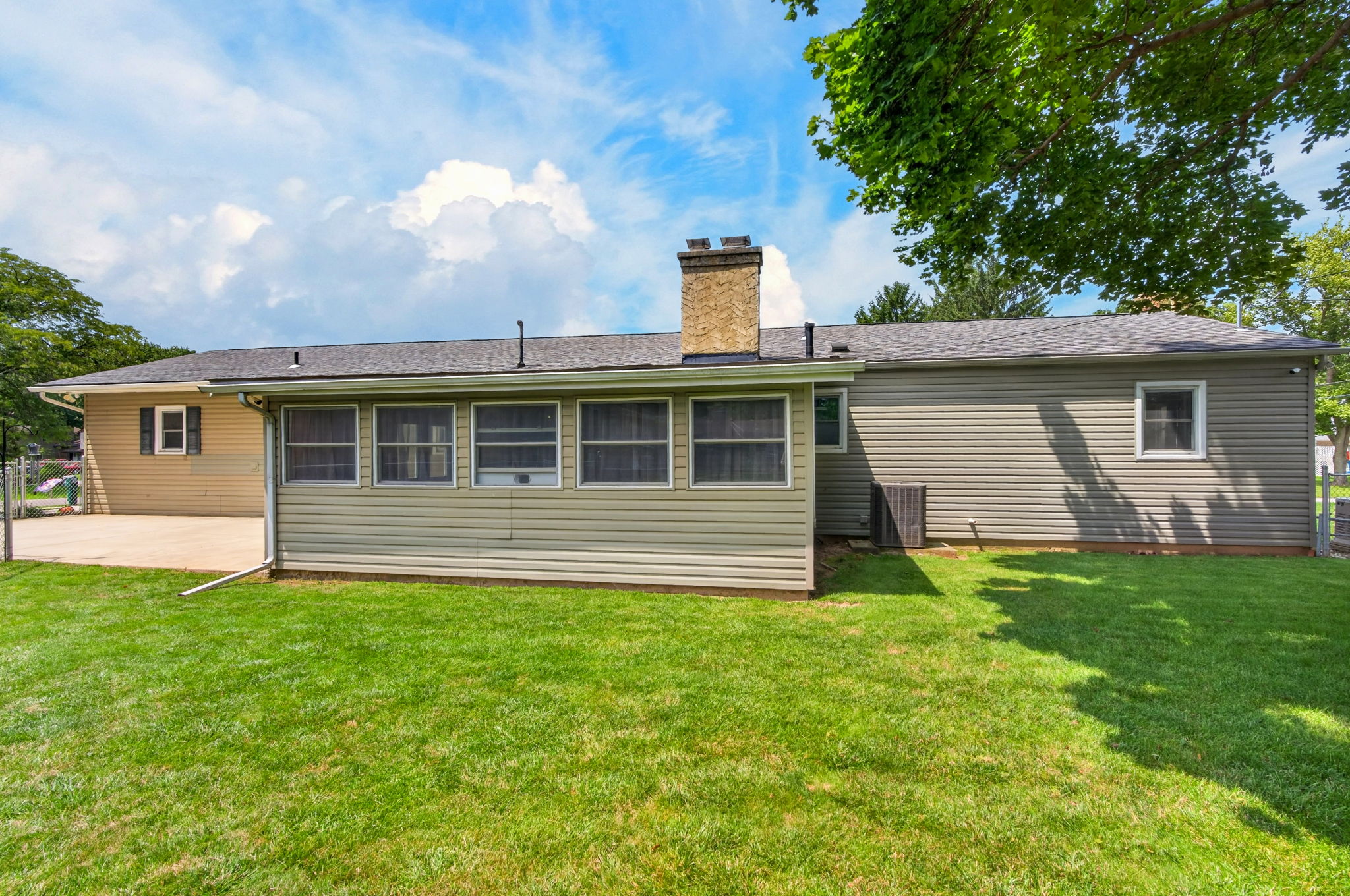 1438 Brenthaven Dr 25
