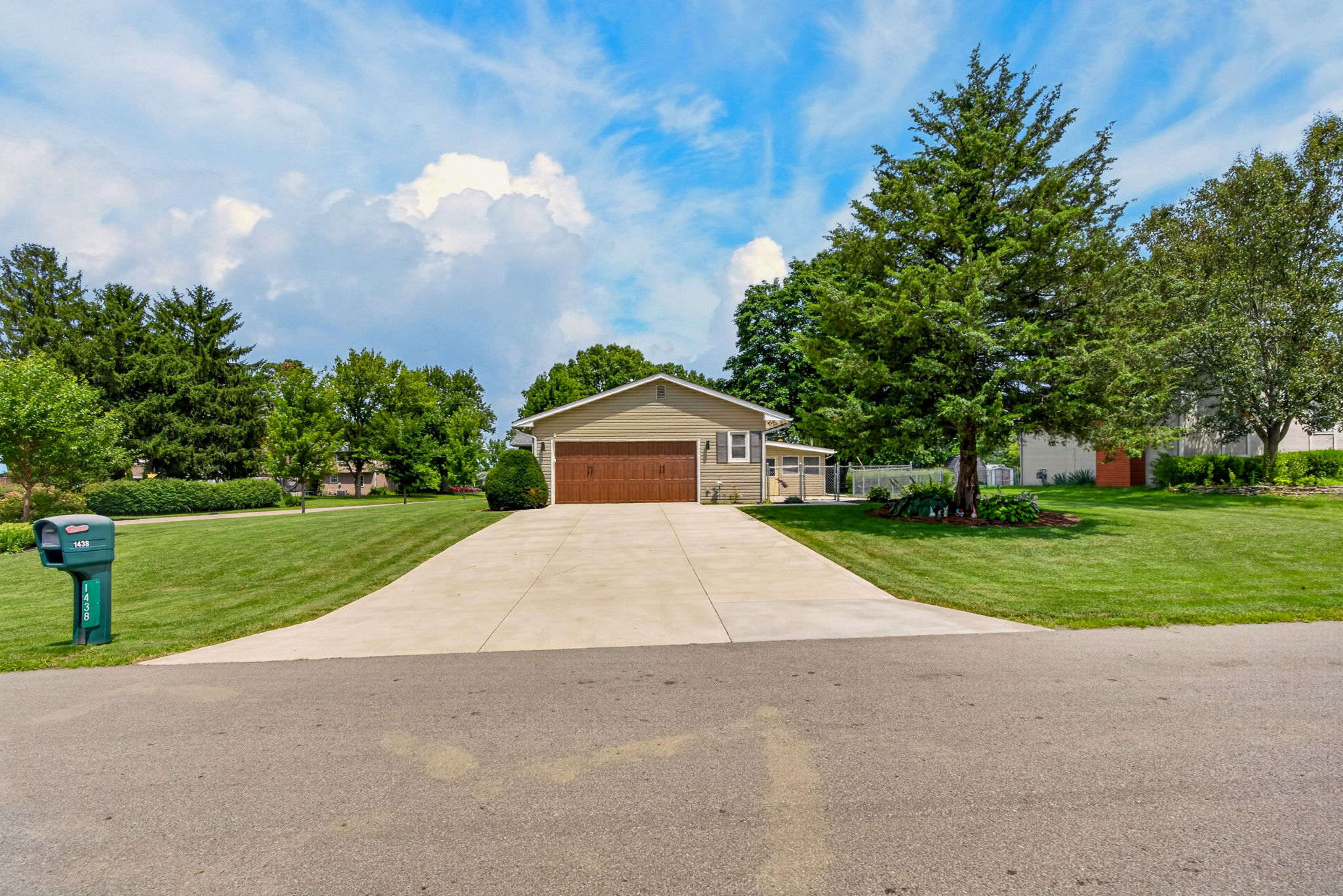 1438 Brenthaven Dr 28