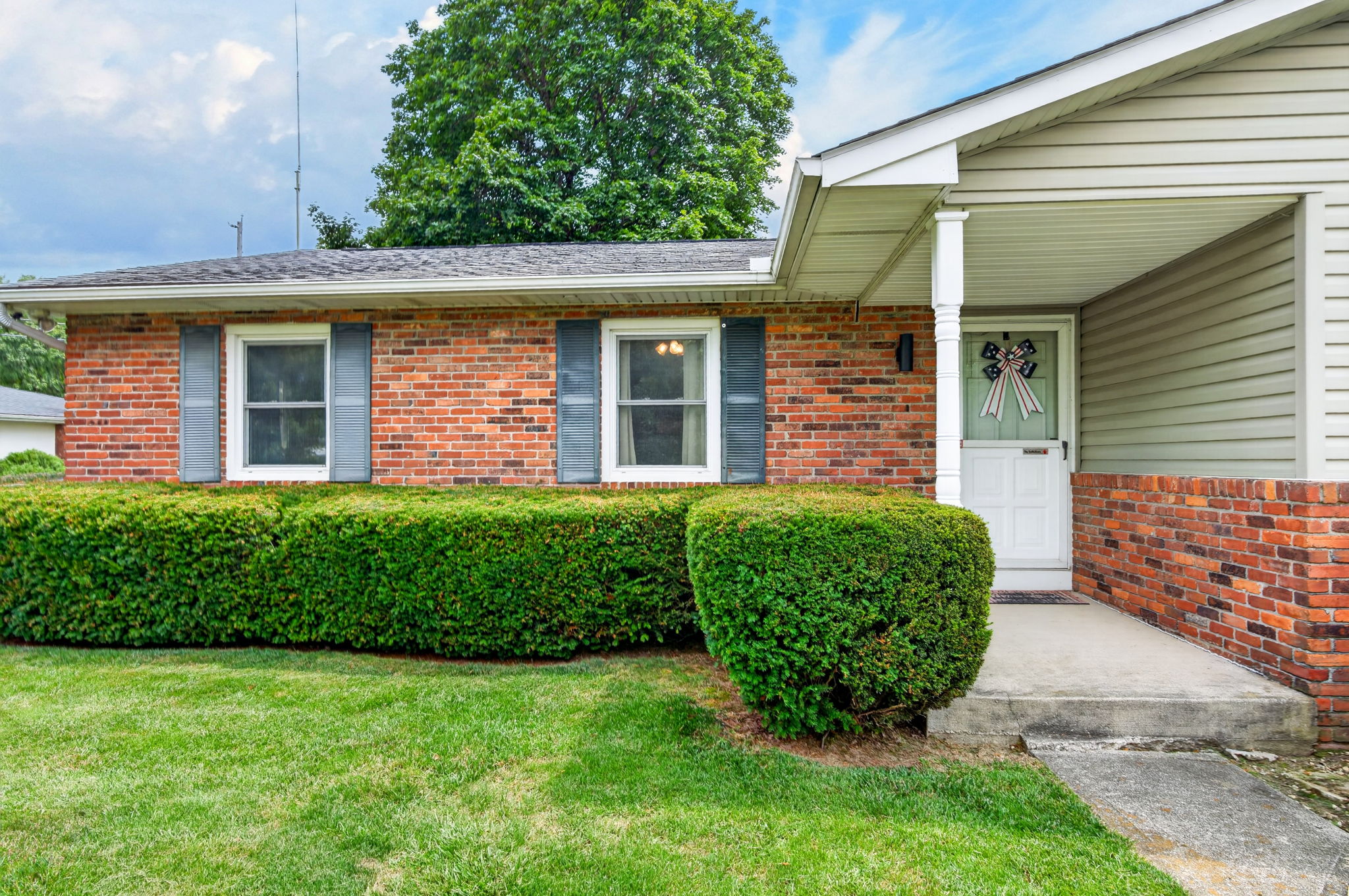1438 Brenthaven Dr 37