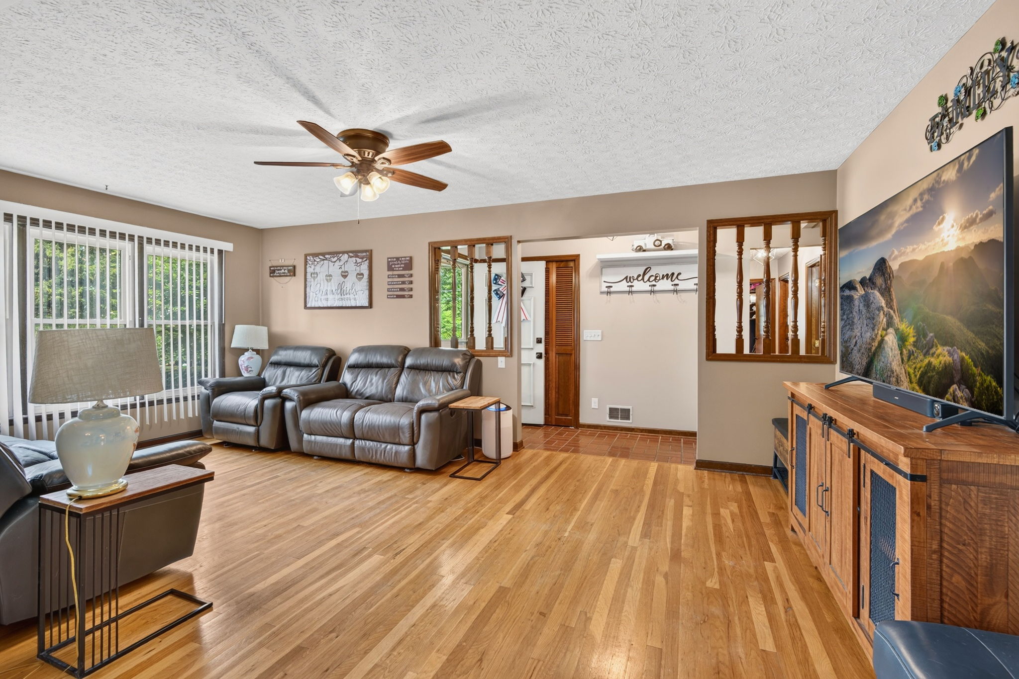 1438 Brenthaven Dr 43