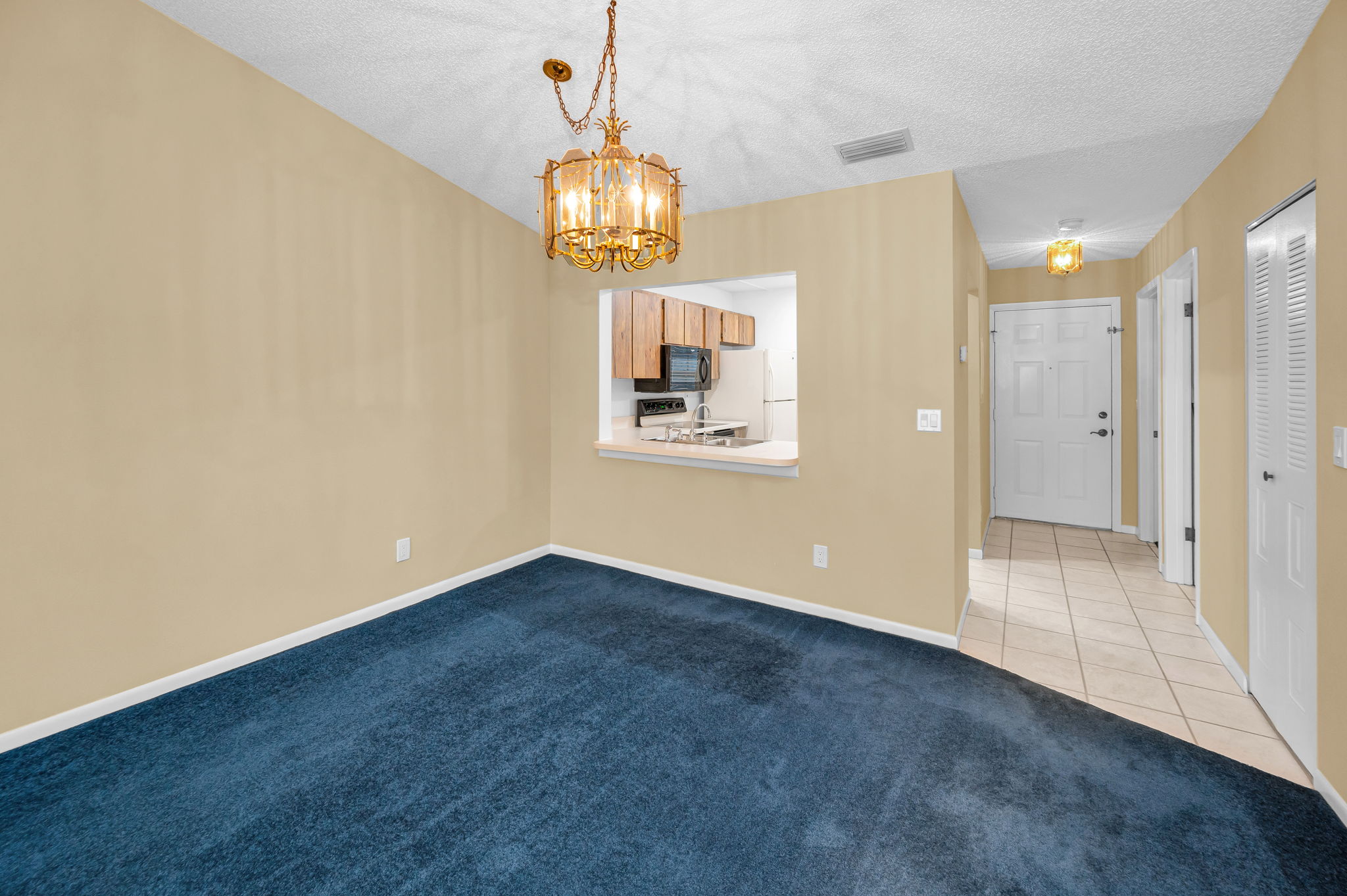 Dining Room22