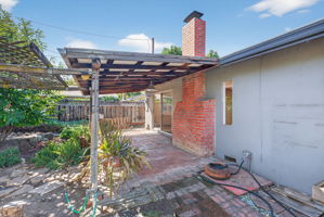  Photo 41