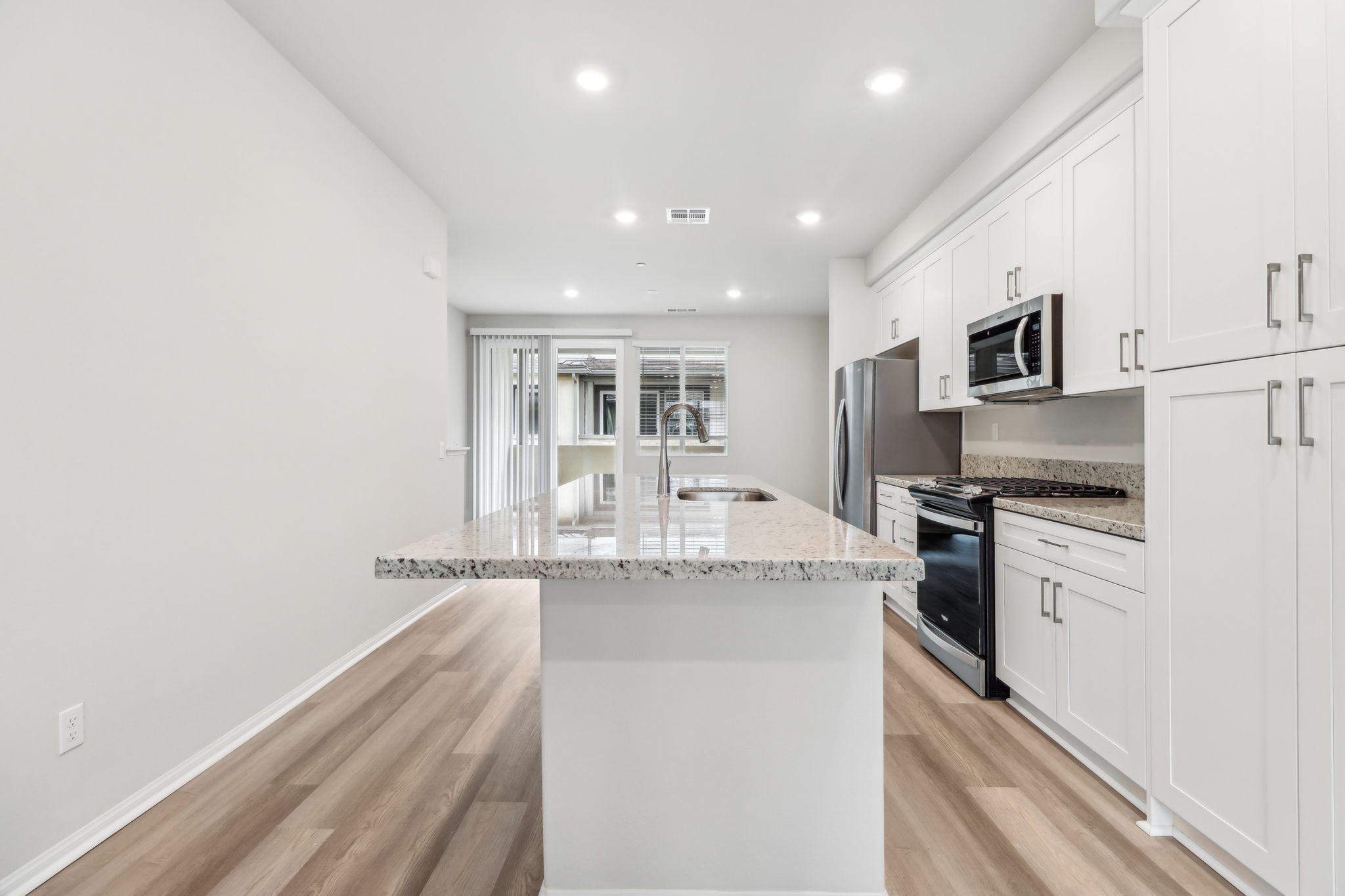 Southern California - Stratus - 1438 Stratus Dr, Pomona, CA 91768 - 005