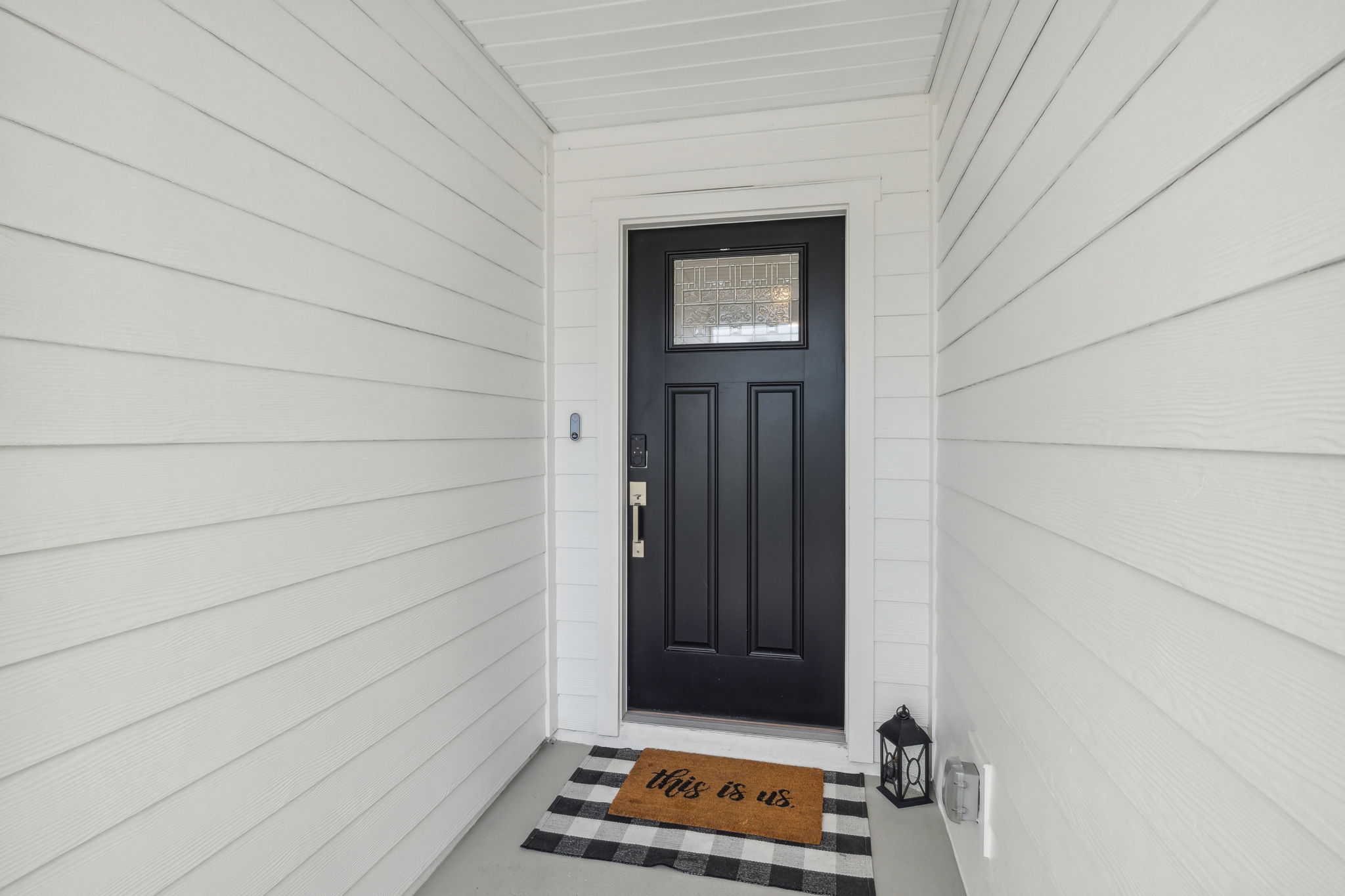 Front Entry Detail
