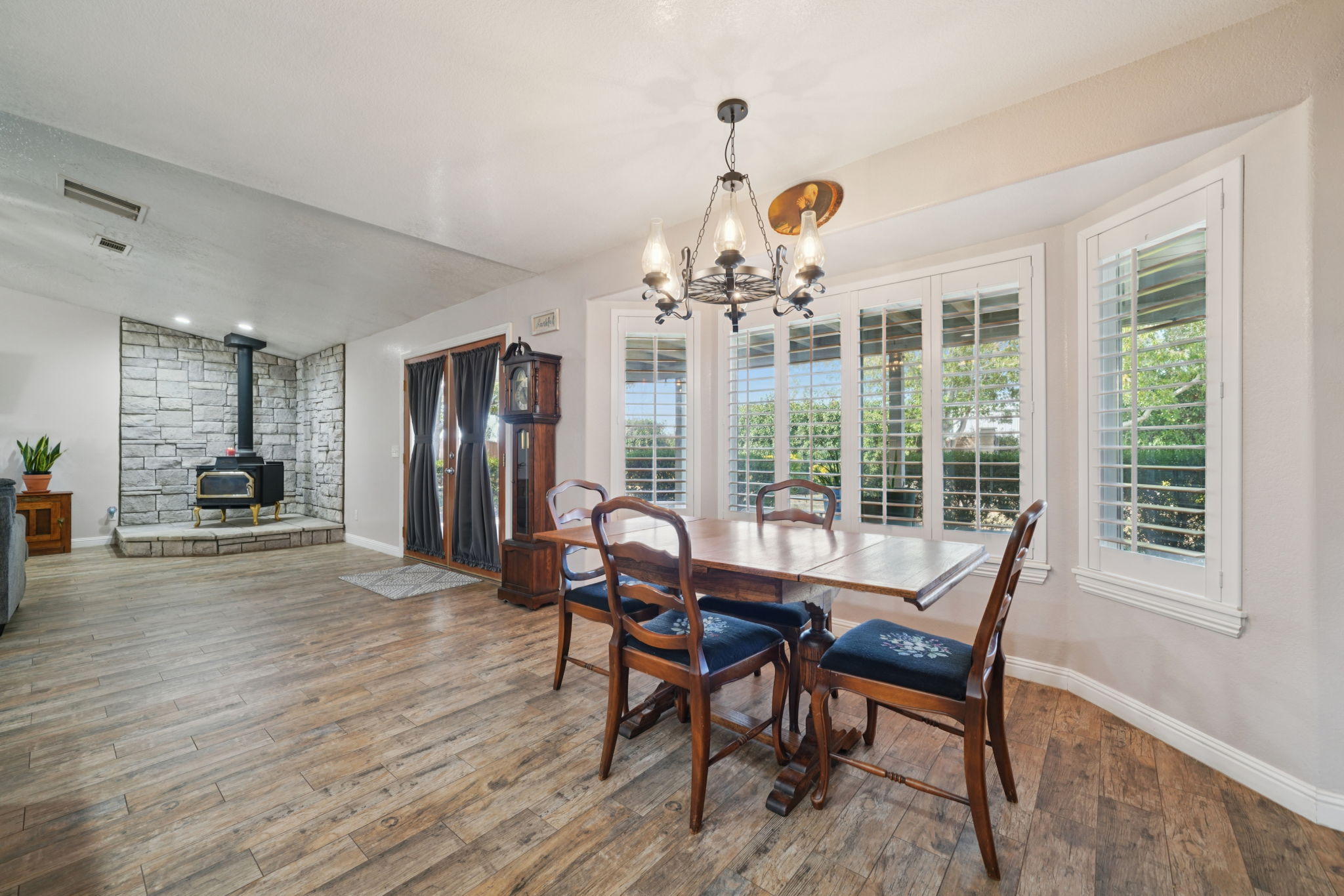 Musgrave Rd-S1610-025