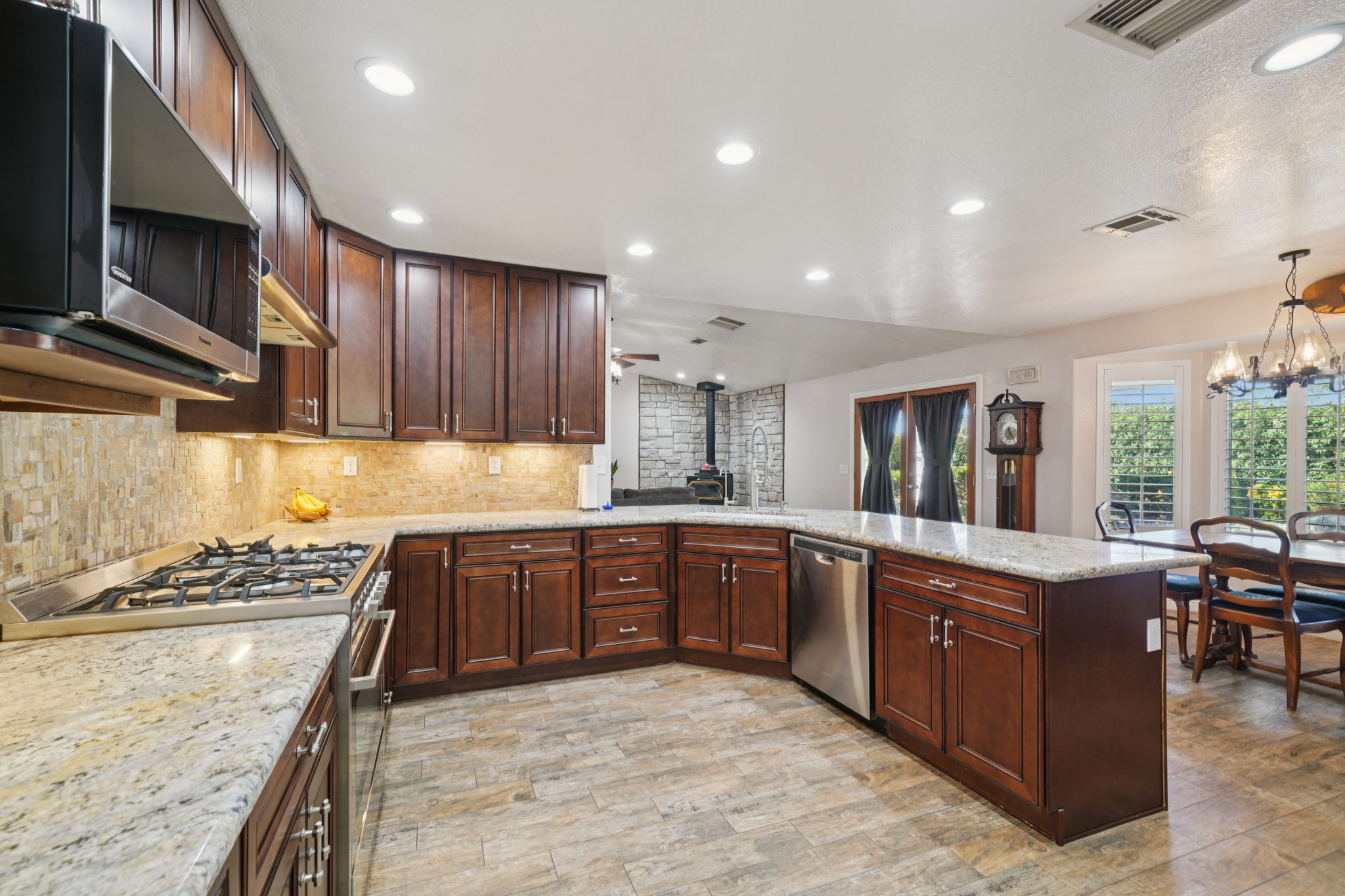 Musgrave Rd-S1610-028