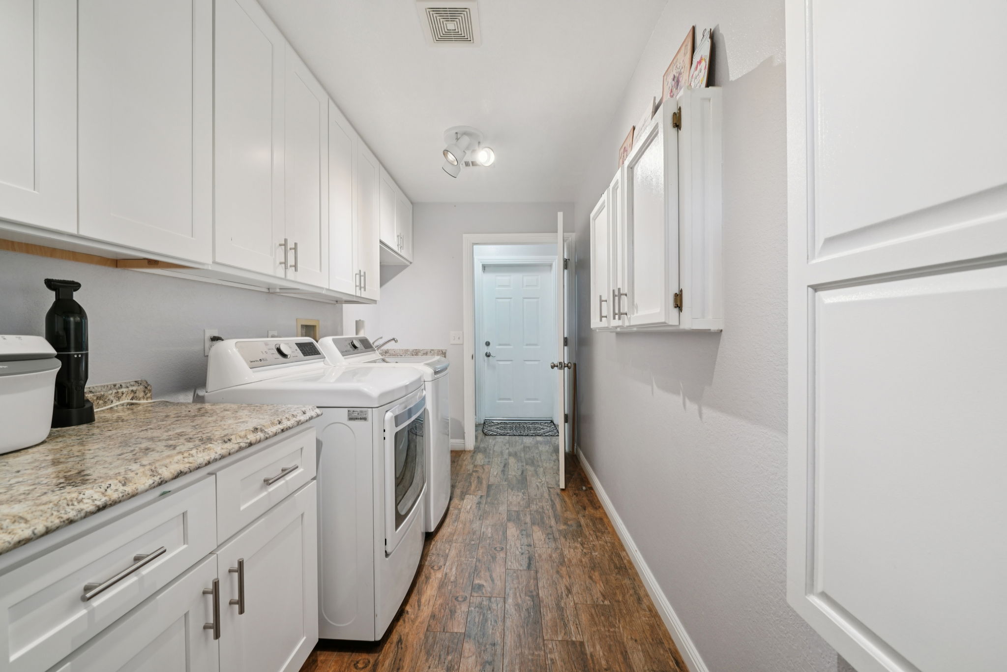 Musgrave Rd-S1610-038