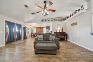 Musgrave Rd-S1610-017