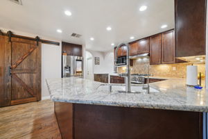 Musgrave Rd-S1610-034