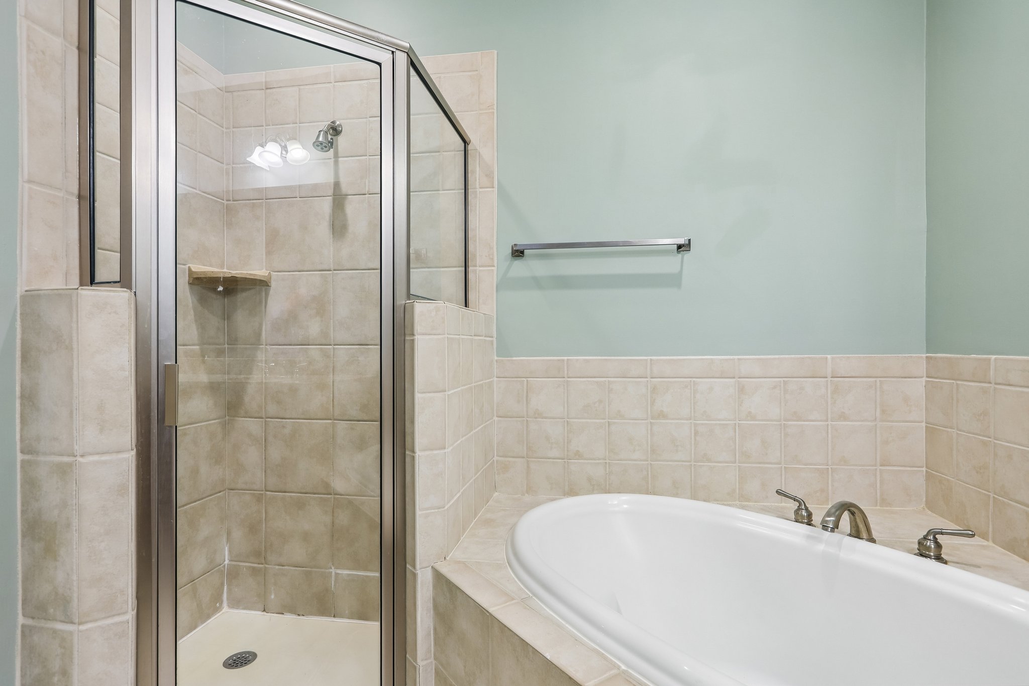 Ashford Creek Cir-S0610-025.jpg