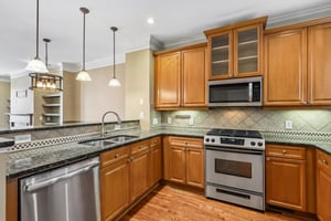 Ashford Creek Cir-S0610-016.jpg