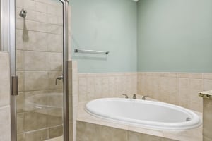 Ashford Creek Cir-S0610-024.jpg