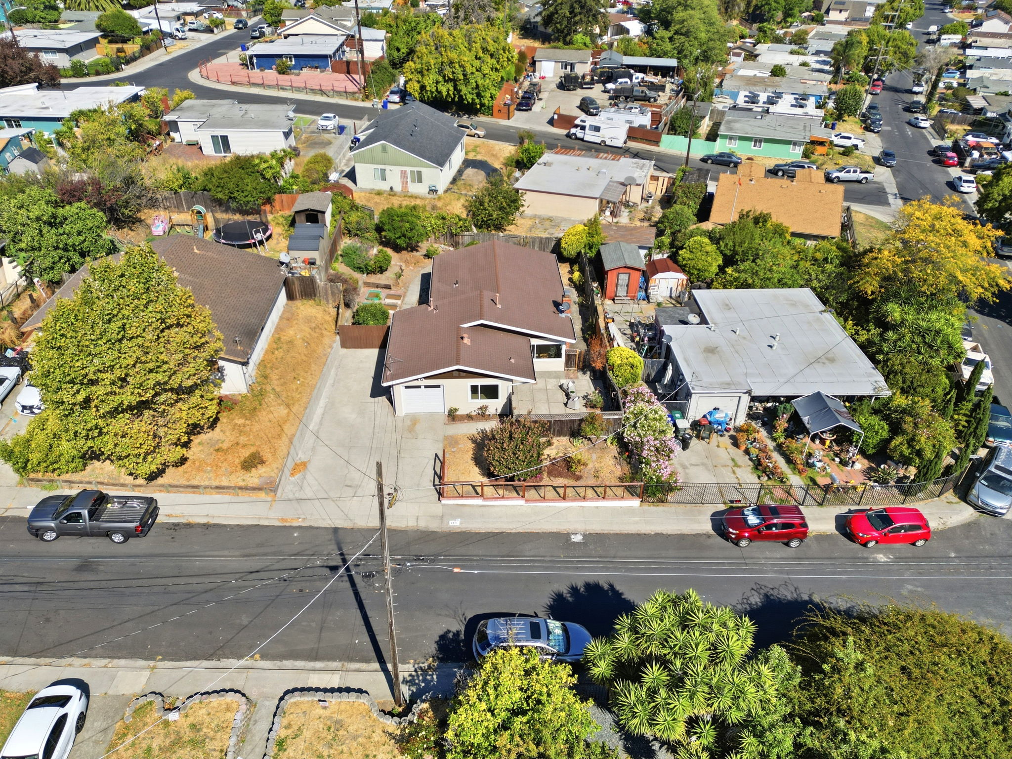 003_F8_AERIAL_1439 Karen Rd