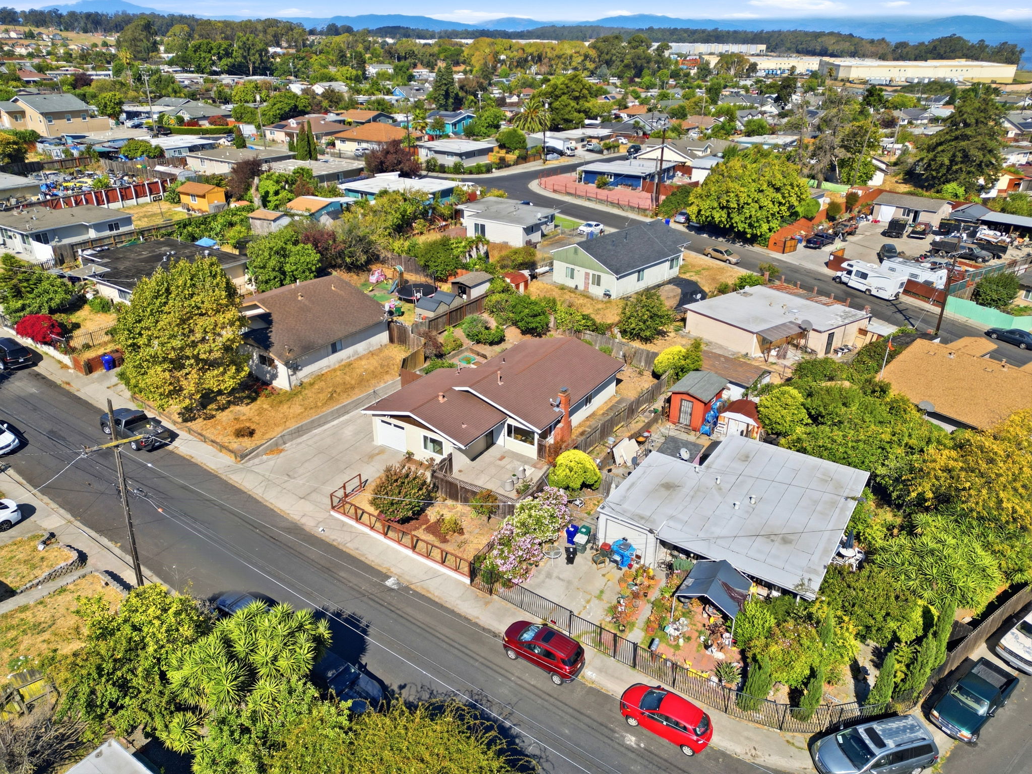 004_F8_AERIAL_1439 Karen Rd
