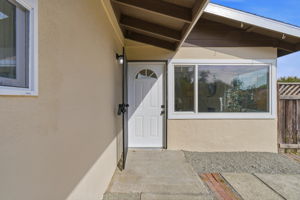 006_F8_1439 Karen Rd