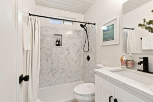 026_F8_1439 Karen Rd