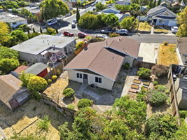 007_F8_AERIAL_1439 Karen Rd