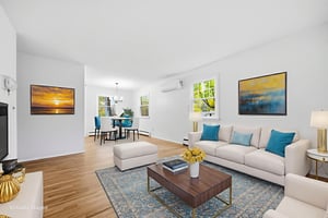 DSC05448 virtually staged.jpeg