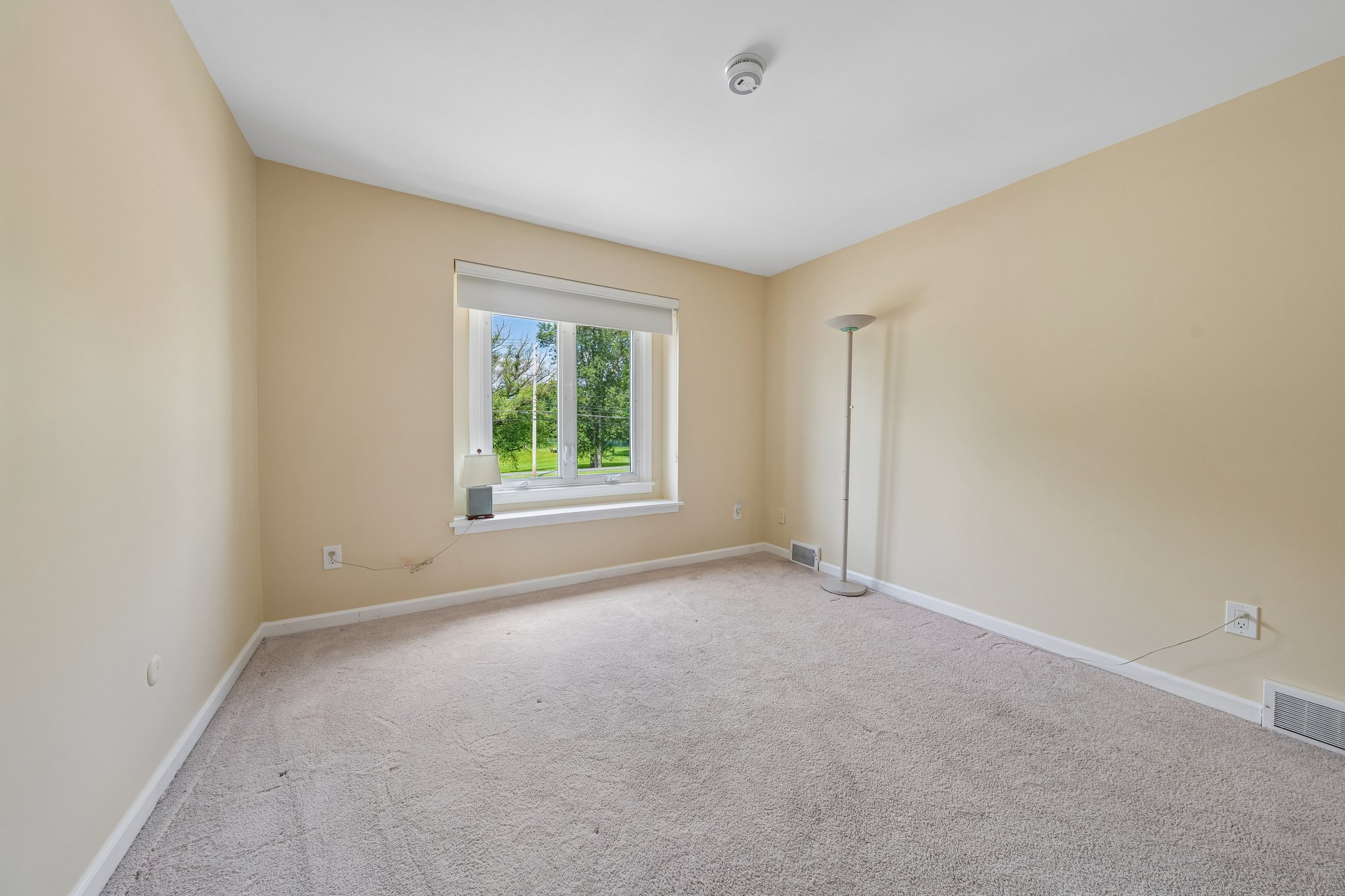 N Forest Rd 5-S2706-026.jpg