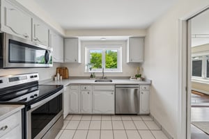 N Forest Rd 5-S2706-018.jpg