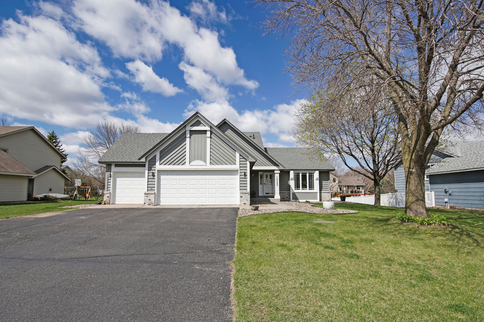 14390 Cormorant Way, Rosemount, MN 55068 Mint Real Estate Photography