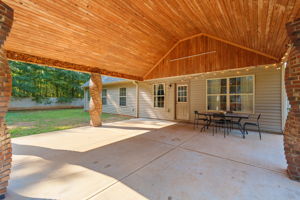  Photo 41