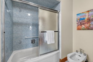  Photo 49