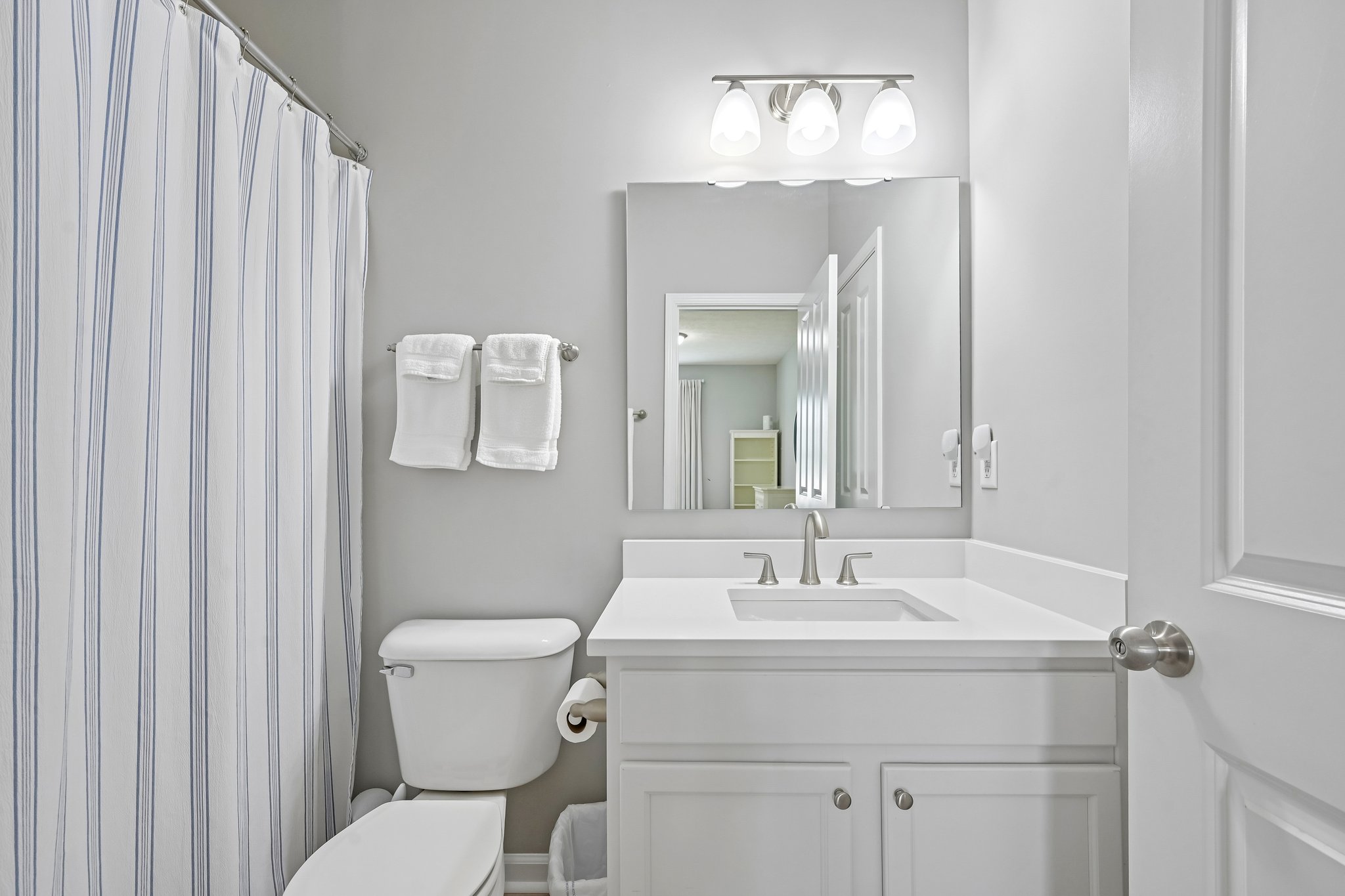 Perlican Dr-S1707-022.jpg