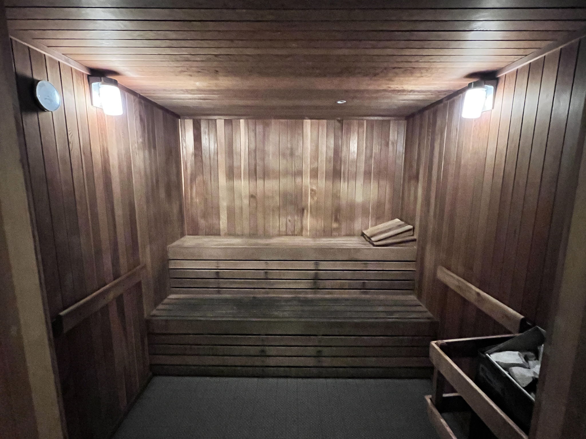  Photo 37