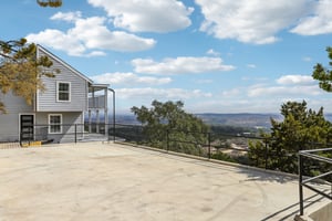 Sabine Rd-L0403-003.jpg