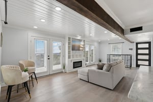 Sabine Rd-L0403-006.jpg