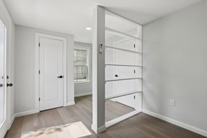 Sabine Rd-L0403-044.jpg