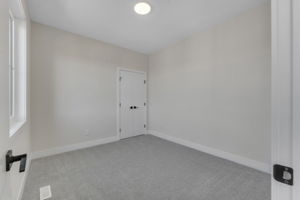  Photo 36