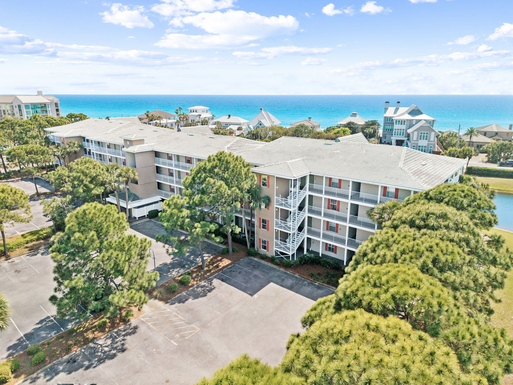 Array_144SpiresLnUnit312-9