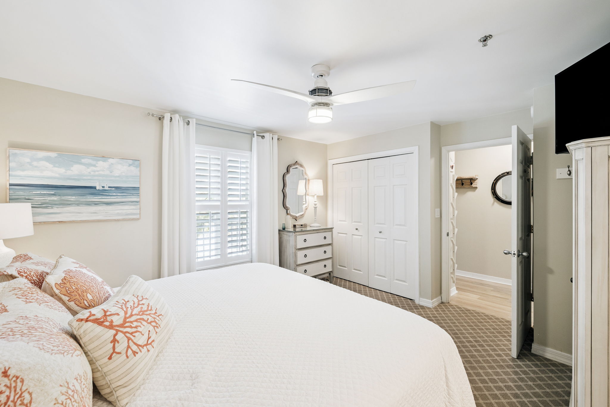 Array_144SpiresLnUnit312-16