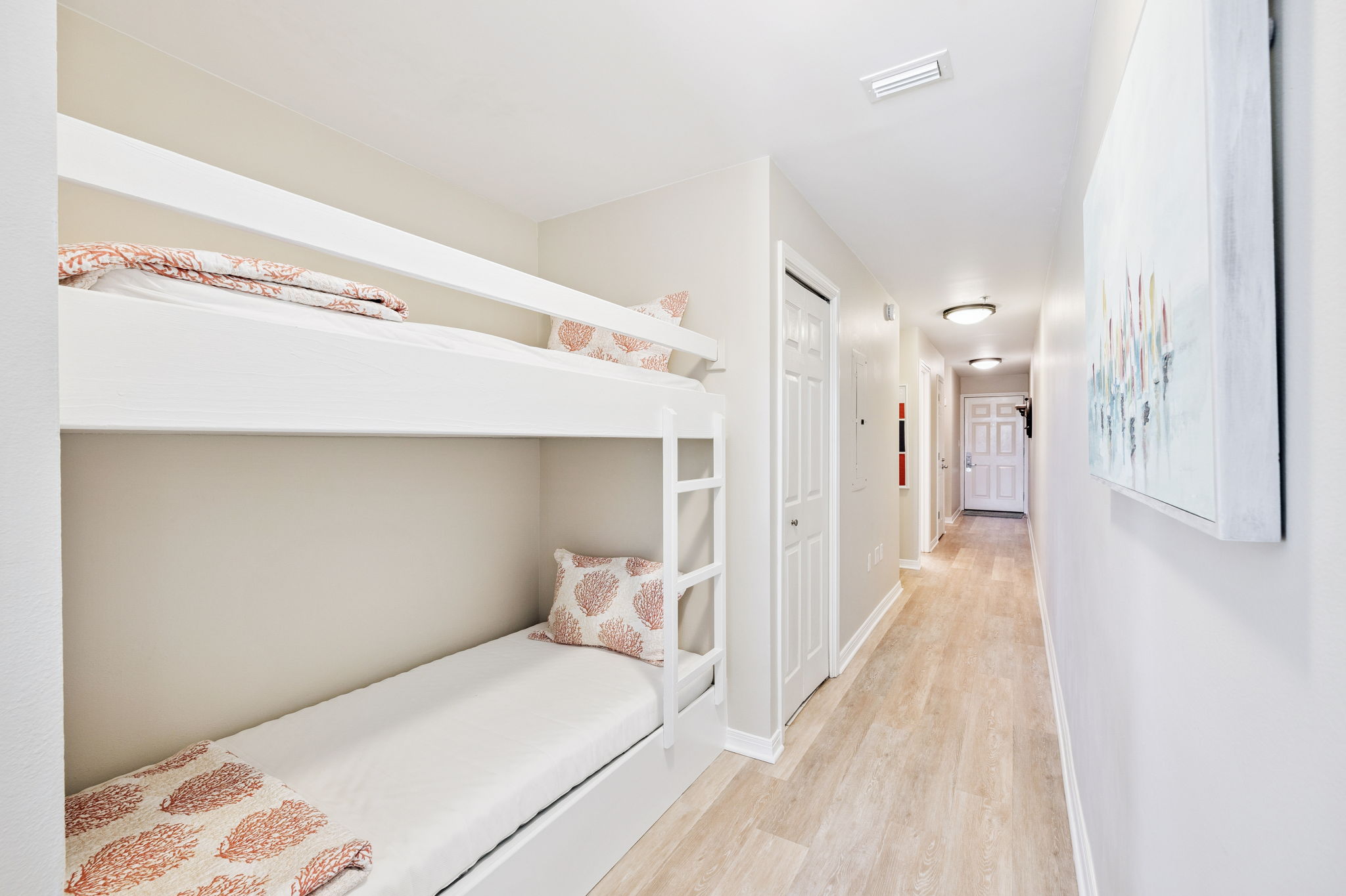 Array_144SpiresLnUnit312-21