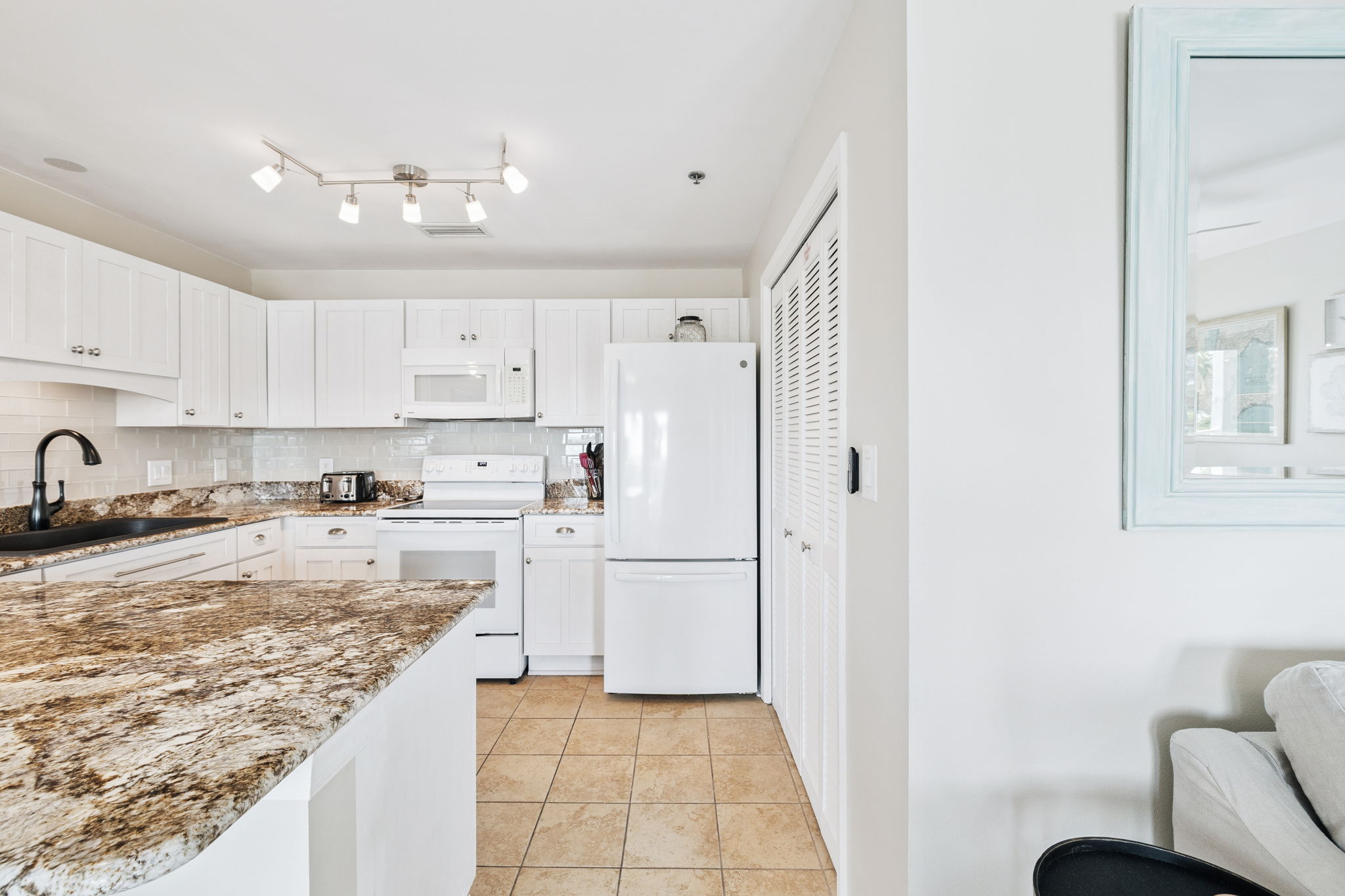 Array_144SpiresLnUnit312-30