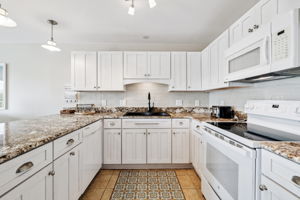 Array_144SpiresLnUnit312-29