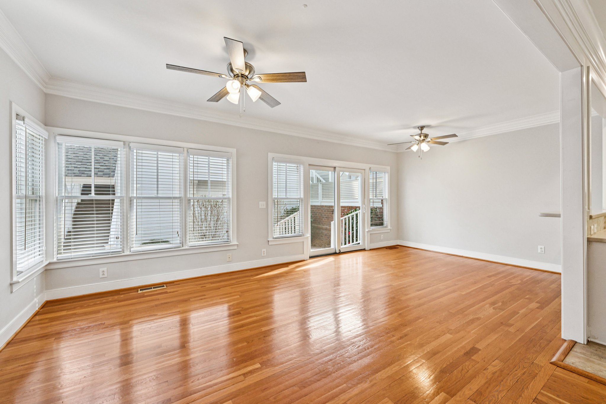 Waterton Ln-S2003-017.jpg