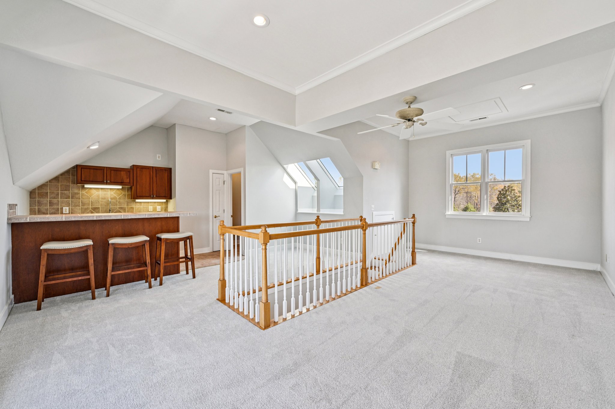 Waterton Ln-S2003-053.jpg