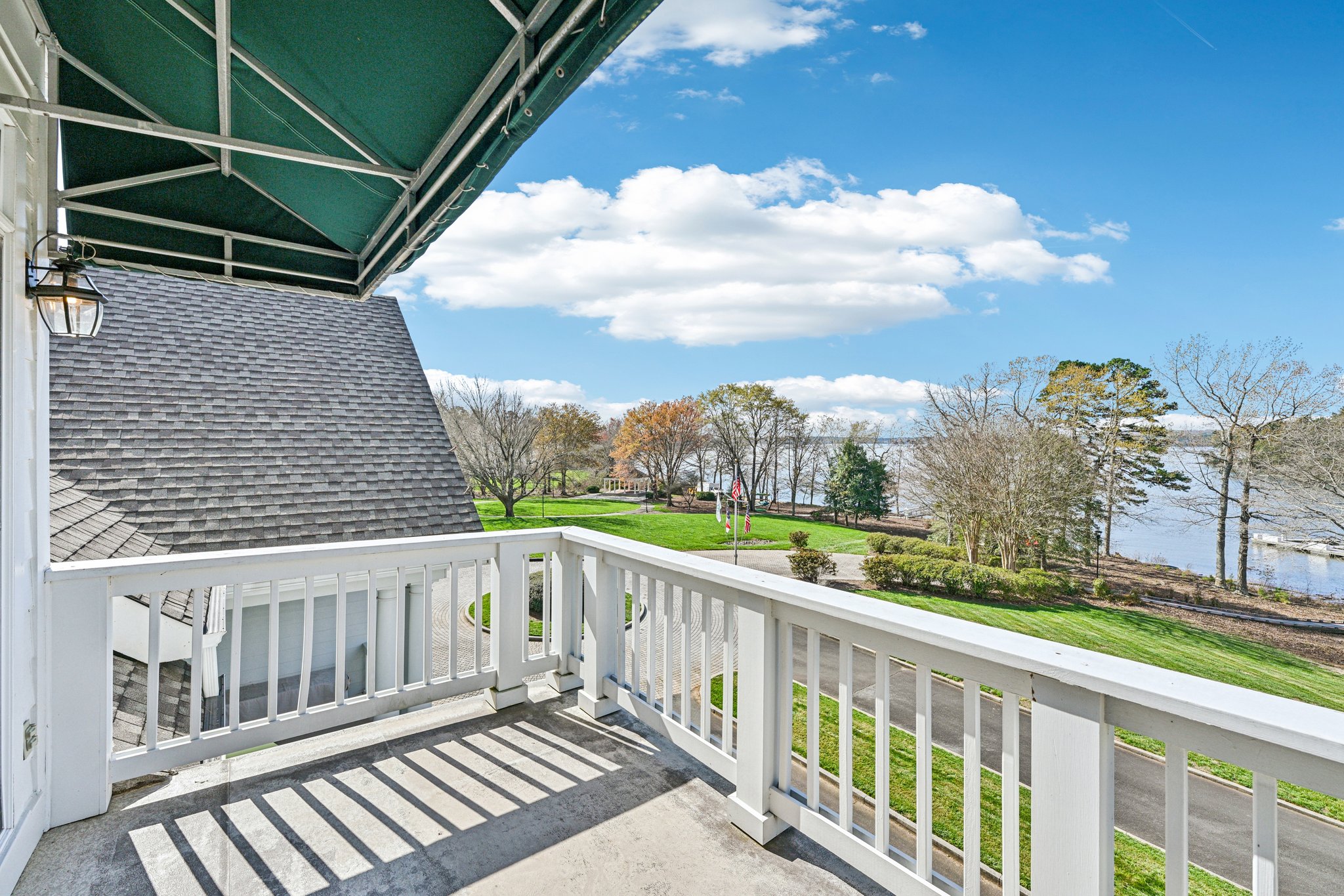 Waterton Ln-S2003-065.jpg