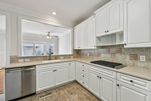 Waterton Ln-S2003-027.jpg